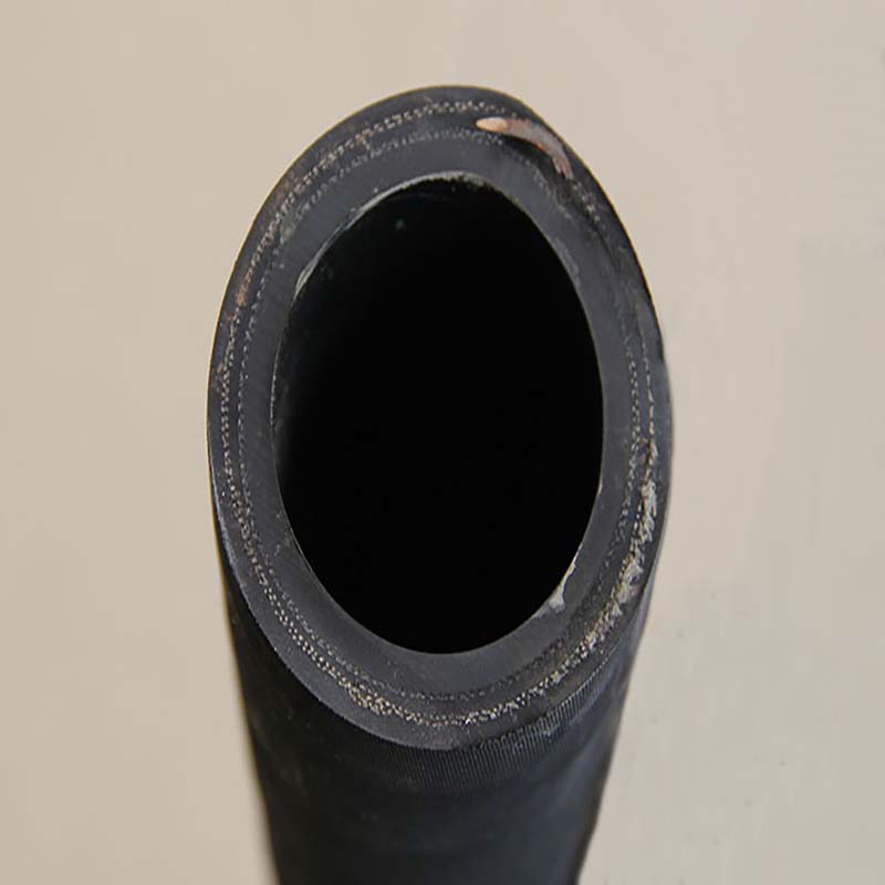 Negative pressure resistance test of suction and discharge mud hose