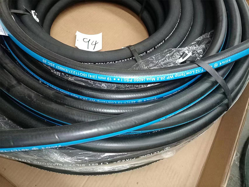 High Temperature Steam Rubber Hose With Steel Wire Braided